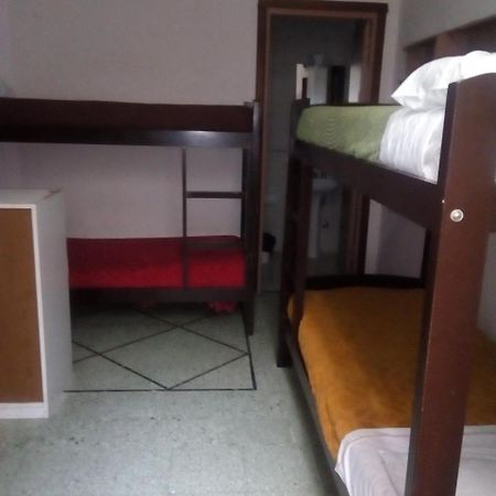 Hostel Urbanoマル・デル・プラタ エクステリア 写真